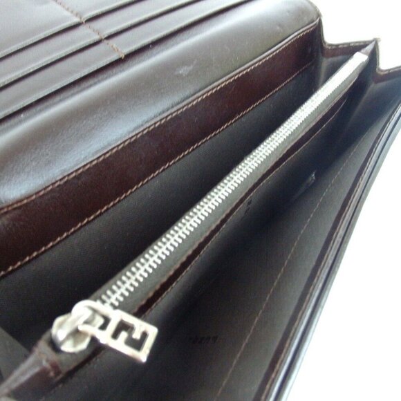 Authentic FENDI Zucca wallet canvas - Picture 6 of 8